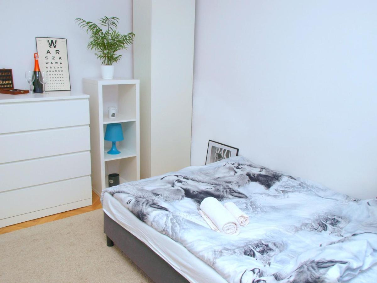 Apartament Rondo Onz Warschau Exterior foto